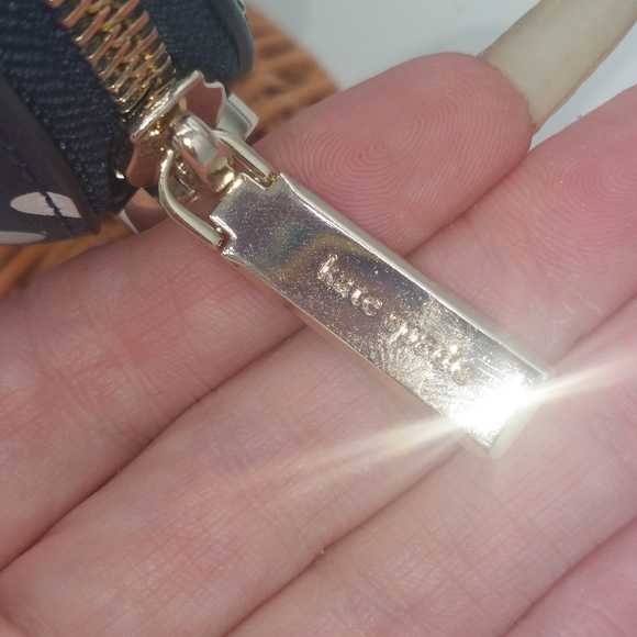 Kate Spade Enchanted Forest Poka Dot 3D Snail Wicker Crossbody - Picture 4 of 6